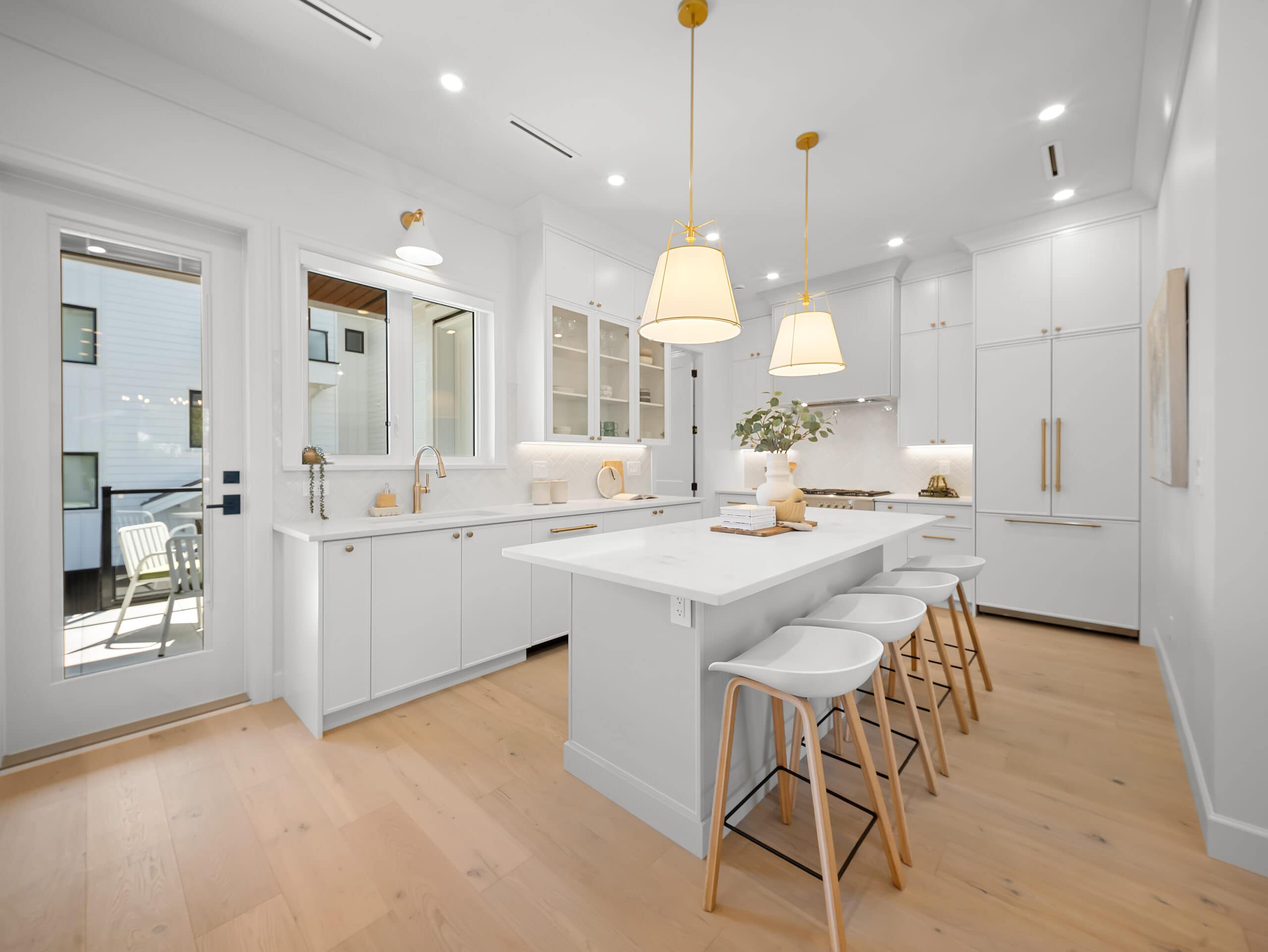 Peter Street, interior 17